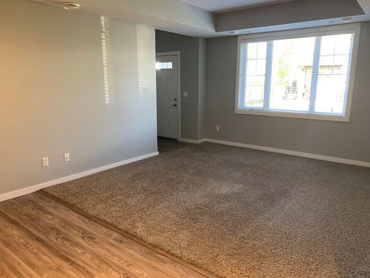 102 45 Reid Court - Photo 1