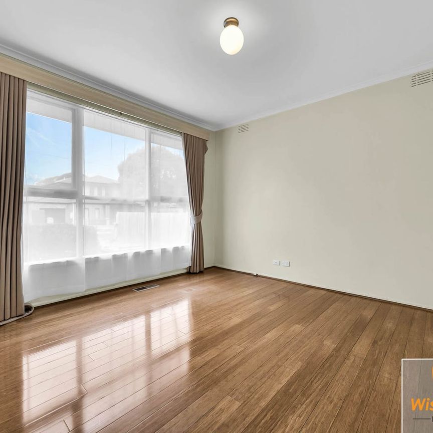 RECENTLY RENOVATED MULGRAVE HOME - Photo 1