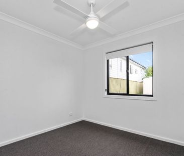 33a Pearce Avenue, Belmont, NSW 2280 - Photo 2