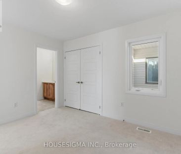 138 AVIRON CRESCENT - Photo 6