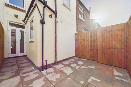 Adelaide Road, Kensington, L7, L4, Chiltern - Photo 3