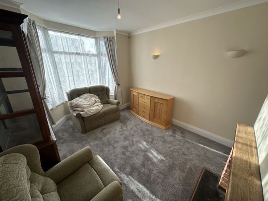 Trafalgar Square, Great Yarmouth - Photo 1