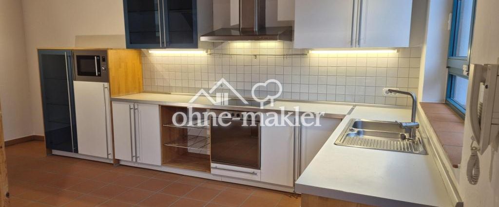 Frankfurt-Süd, außergewöhnliches schönes Haus mit großem Garten, Garage, EBK und Sauna. - Foto 1