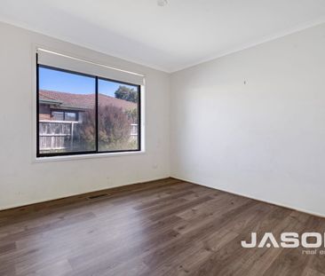 LOCATION, SIZE & STYLE!!! - Photo 2