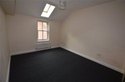 2 Bed Property To Rent - Photo 4