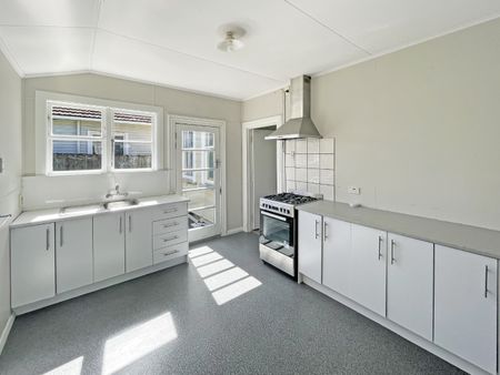 Don't judge a book by it's cover! - Photo 5