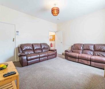 61 Frances Street - Photo 2