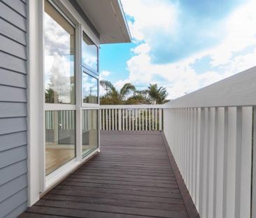 3 Bedroom plus Study in Beach Haven - Photo 3