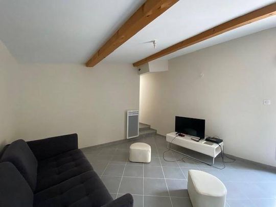 Location appartement rénové 4 pièces 79.9 m² à Beauregard-Baret (26300) 4 - Photo 1