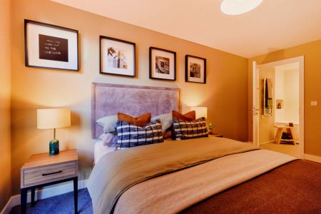 1 Bed Apts - Photo 2