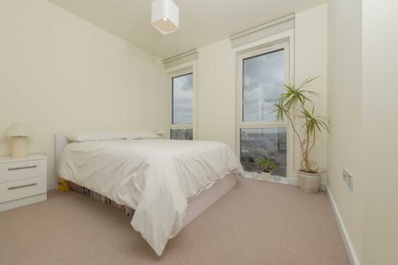 Hay Currie Street, London, E14 6FA - Photo 3