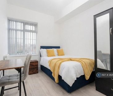 1 bedroom in a house share to rent - Photo 6