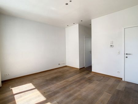 Gerenoveerd 1 slaapkamer appartement aan de ring van Leuven! - Photo 3