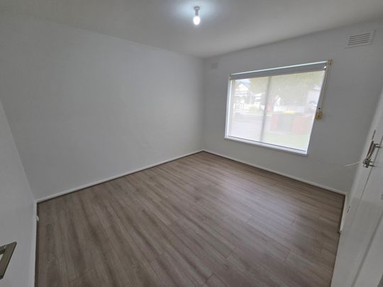 1/50 Kingsville Street, Kingsville VIC 3012 - Photo 1