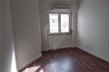 Apartamento T4 em Lisboa - Photo 5