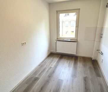 In Sanierung Hübsche Dachgeschosswohnung , bald bezugsfertig. - Photo 5