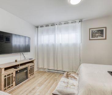 Av. de la Grande-Allée, H1B 5C2, Montréal-Est - Photo 3