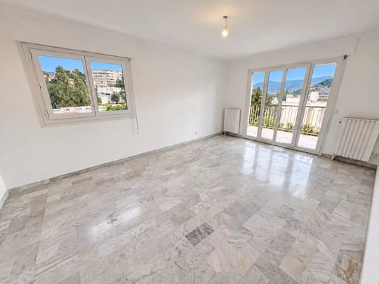 Location Appartement 3 pièces 76m² NICE 06000 - Photo 1