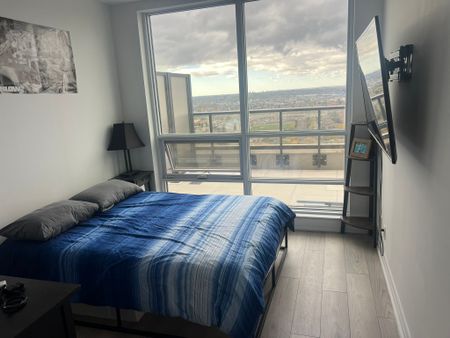 For Lease - 36 Elm Drive Unit# 2709, Mississauga, Ontario - Photo 2