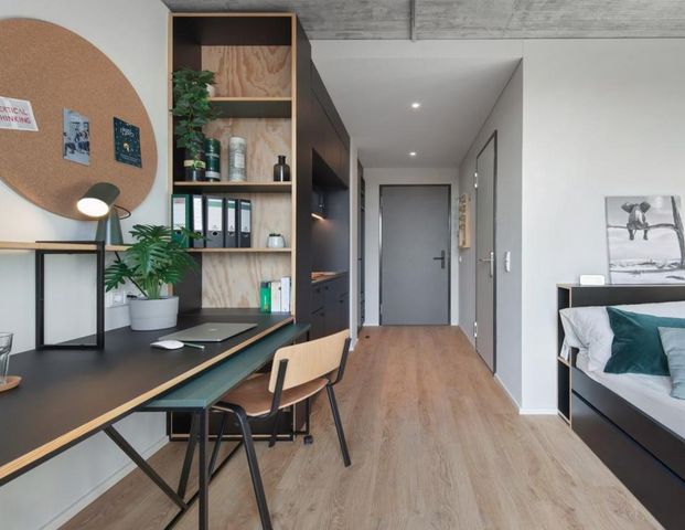 Neon Wood Student Housing in Berlin Adlershof - Classic Apartment - Photo 1