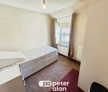 Queens Road, Skewen, NEATH - Photo 6