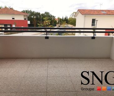 T3 AVEC BALCON ET PARKING - Photo 2