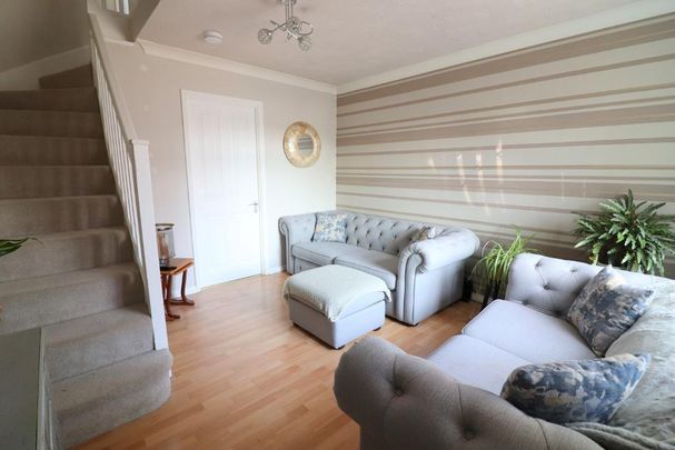 2 bedroom terraced house to rent - Photo 1