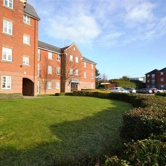 Seaton Square, London, NW7 - Photo 1