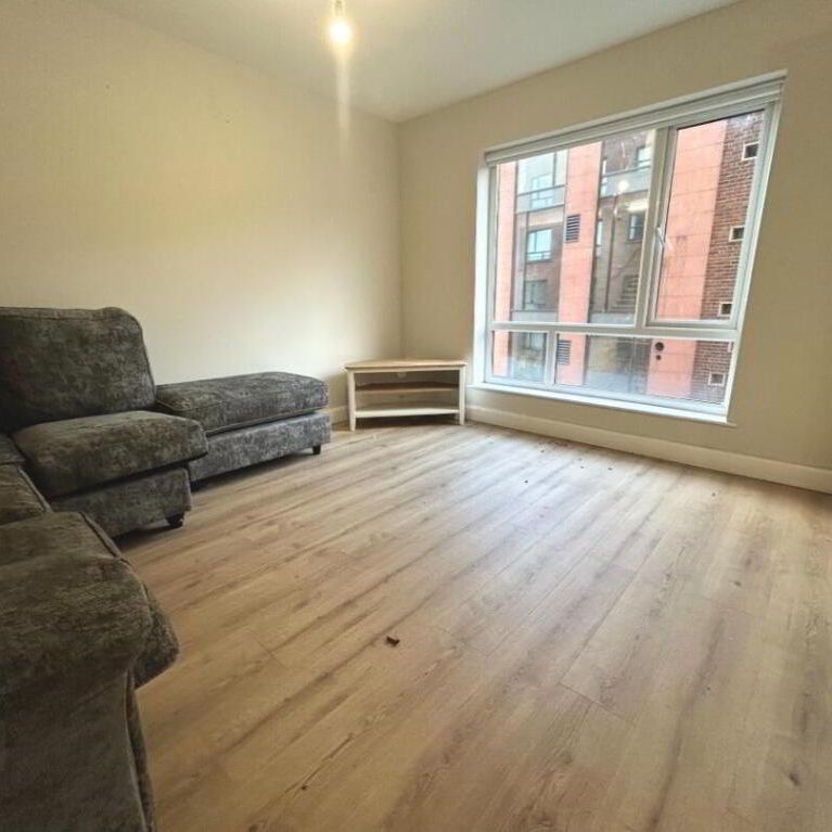 203 College Court Central, Belfast, BT1 6BF - Photo 1