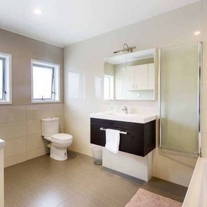 ONE BEDROOM IN PRIME LOCATION - Photo 3