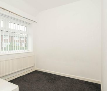 3 bedroom House To Let - Photo 5