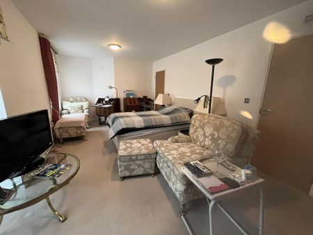 2 bedroom flat to rent - Photo 4