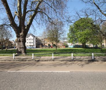 Victoria Terrace, Ealing Green - Photo 2