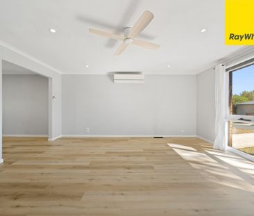 Gorgeously Renovated Family Home - Photo 2