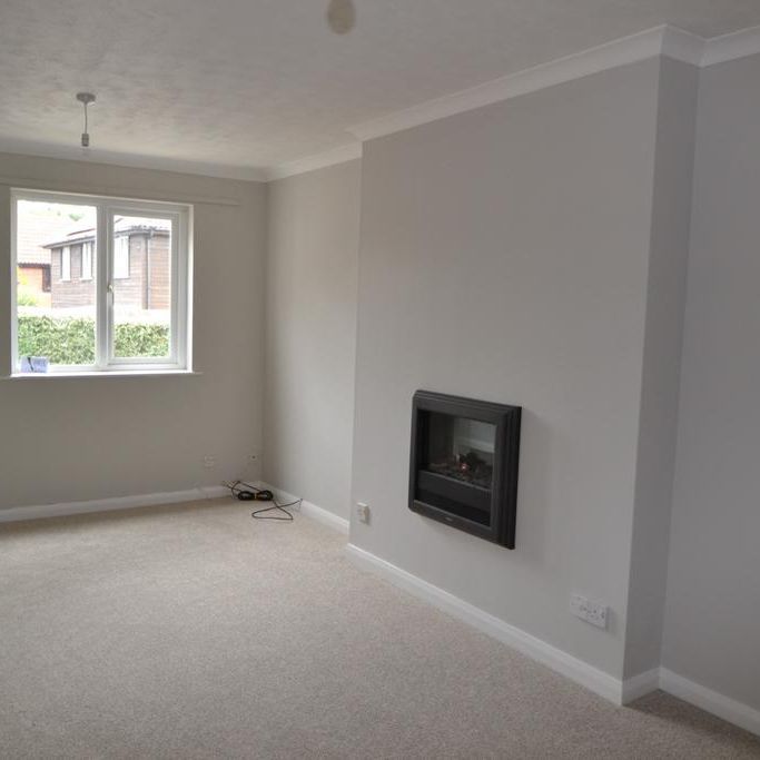 2 bedroom semi-detached house to rent - Photo 1