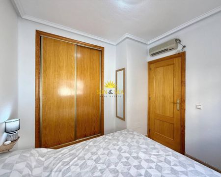 2 BEDROOM SEMI-DETACHED HOUSE - TORREVIEJA - Photo 2