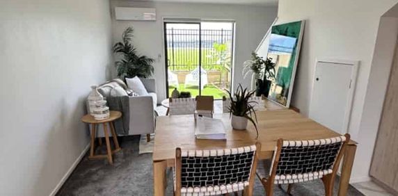 Two-Bedroom Apartment - Photo 2