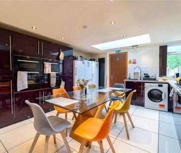 8 bedroom house to rent - Photo 1