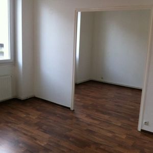 Location Appartement 4 pièces 62m² MONISTROL SUR LOIRE 43120 - Photo 2
