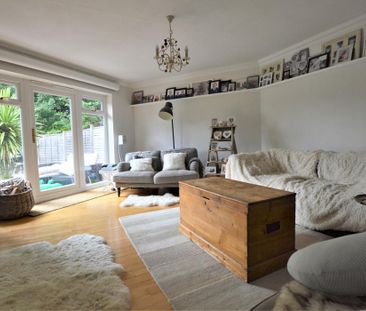 3 bedroom bungalow to rent - Photo 2