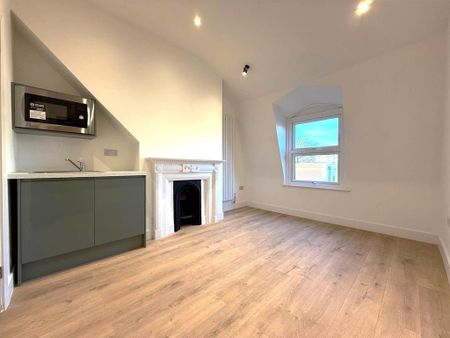 Studio to rent - Photo 5