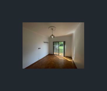 Extra Spacious 3-Bedroom + Study Home in Peakhurst / Riverwood area - Photo 3