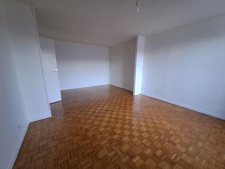 GRAND STUDIO 31.78 M² RUE DES 2 PORTES Versailles (78000) - Photo 5