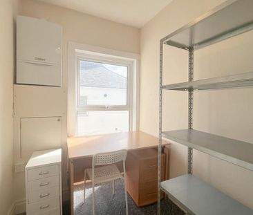 4 bedroom house to rent - Photo 1