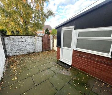 Holcombe Road, Greenmount, BL8 - Photo 2