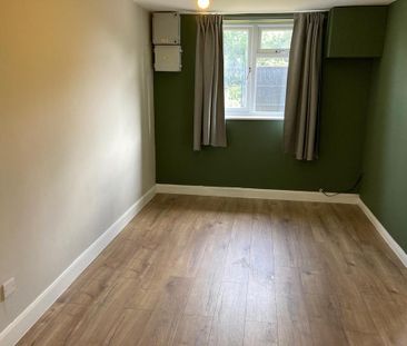 1 bedroom ground floor flat to rent - Photo 3