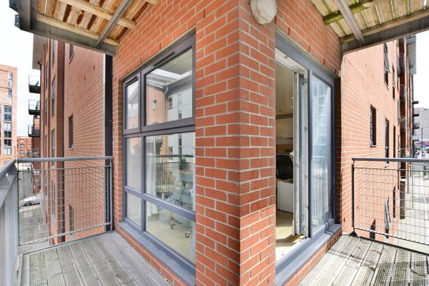 2 bedroom apartment to rent Naples Street, Manchester, Greater Manchester, M4 - Photo 1