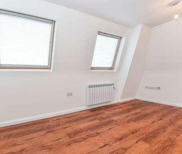 Curtis House, High Wycombe, HP13 - Photo 1