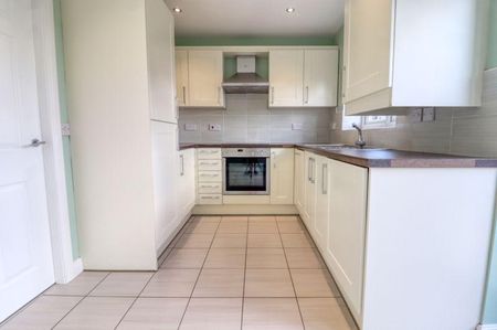 3 bedroom terraced house to rent - Photo 3