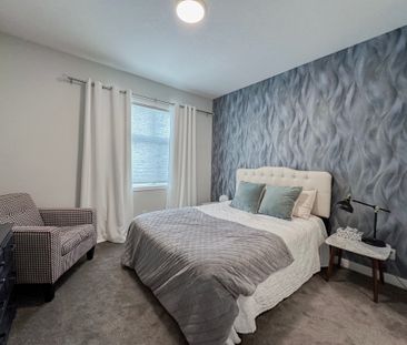 2 Bed + Den Townhome In Quarry Park With Garage & A/C - Photo 6
